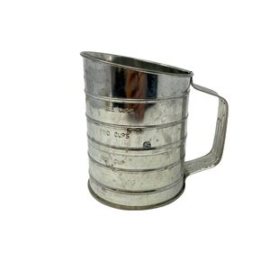 Fairgrove Vintage Stainless Steel 3 Cup Flour Sifter
